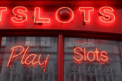 neons rouges Play Slot