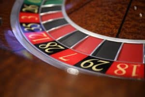 Roulette en ligne : Comment effectuer une mise ?