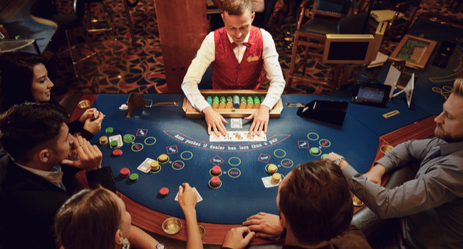 joueurs table casino
